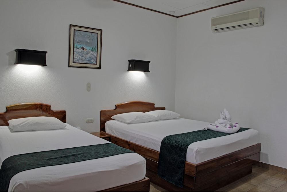 San Bosco Inn La Fortuna Екстериор снимка